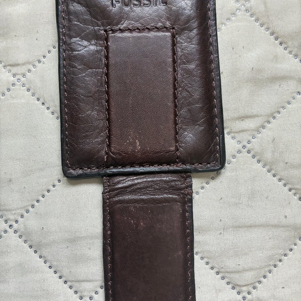FOSSIL LEATHER CARD HOLDER - Picture 3 of 5